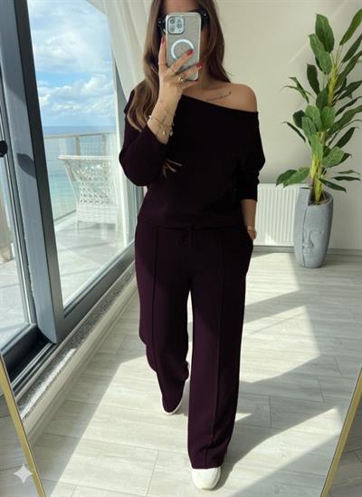 Kadın Uzun Kollu Tek Omuzdan Açık Modal Bluz Ve Pantolon Ikili Mürdüm Takım