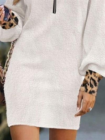Kadın Uzun Kollu Yakalı önden Fermuarlı Leopar Detaylı Mini Peluş Elbise