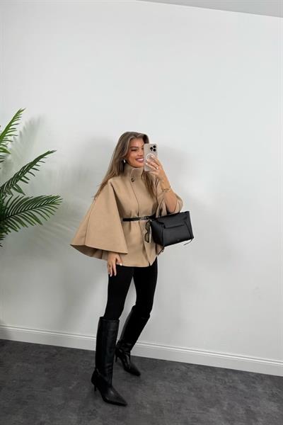 Kadın Yara Kol Balıkçı Yaka Kemer Dahil Kaşe Kaban