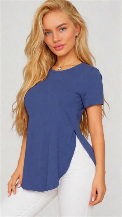 Kadın Yırtmaç Detaylı Viskon Kumaş Bluz