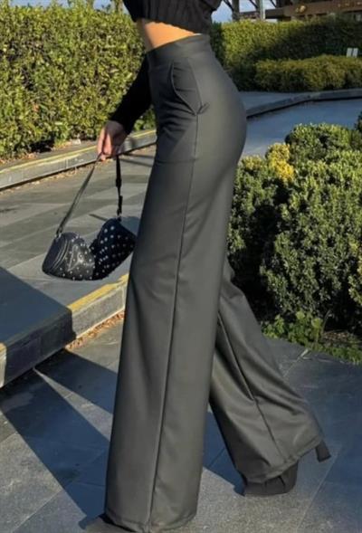 Kadın Yüksek Bel Cepli şardonlu Geniş Paçalı Mat Deri Pantolon