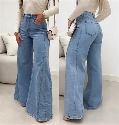 Kadın Yüksek Bel Paçaya Doğru Geniş Kesimli Kot Pantolon