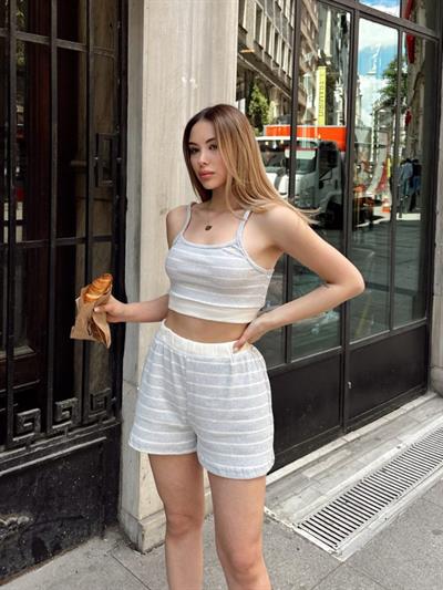 Kadın çixgi Detay Büstiyer Ve şort Ikili Takım