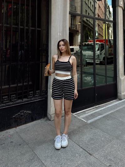 Kadın çixgi Detay Büstiyer Ve şort Ikili Takım