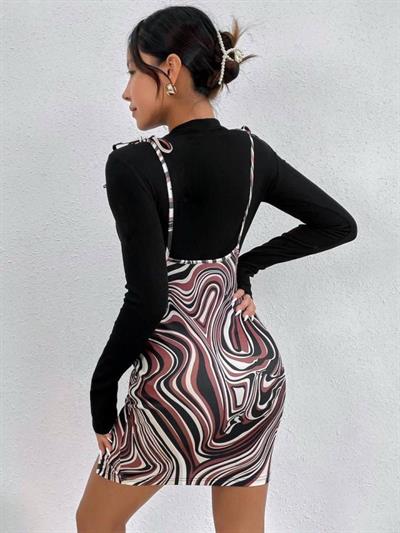 Kadınbisiklet Yaka Kazak Ve Askılı Mini Etek Ikili Takım