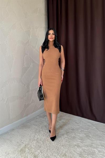 Kahverengi Biyeli Triko Elbise