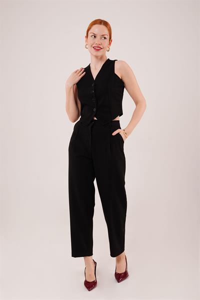 Kapama Cep Detaylı Siyah Pantolon