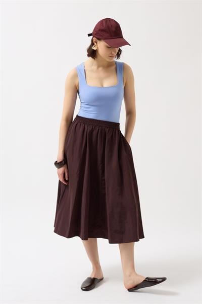 Kare Yaka Kalın Askılı Bodysuit