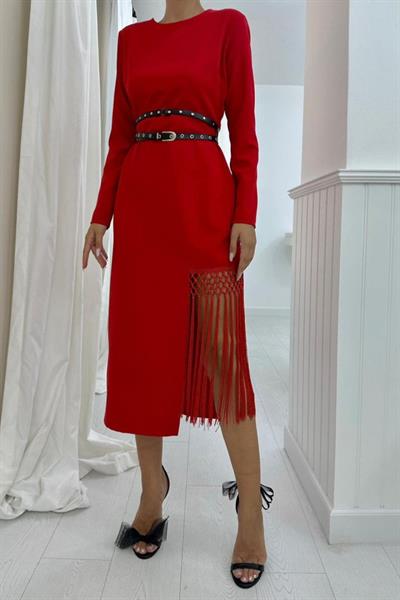 Kırmızı Eteği Püsküllü Atlas Elbise