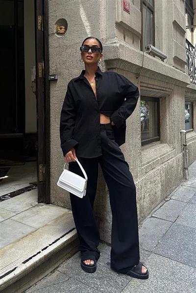 Larissa Çizgili Takım 9766