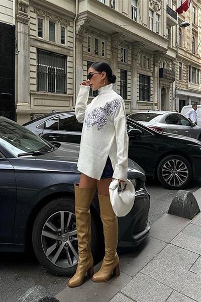 Nakış Detaylı Triko Kazak 1340