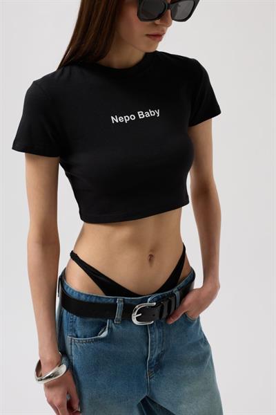 Nepo Baskılı Crop T-Shirt