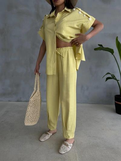 OMUZ MİDYE SIRALI BLUZ - PAÇA PENSLİ PANTOLON TAKIM - Sarı