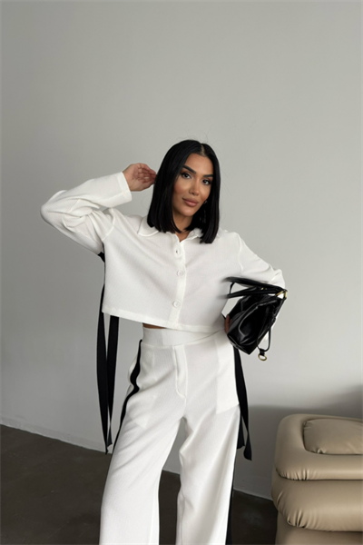 OTTOMAN EŞOFMAN TAKIM YANLARI ŞERİT DETAYLI - Beyaz