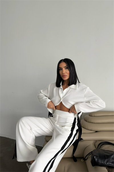 OTTOMAN EŞOFMAN TAKIM YANLARI ŞERİT DETAYLI - Beyaz