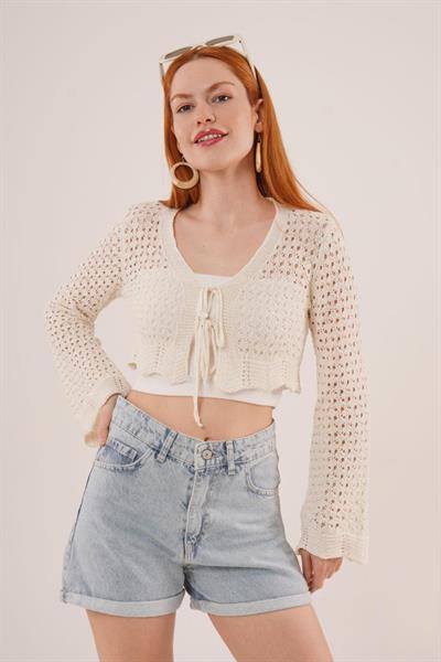 Ön Bağlamalı Ajurlu Crop Krem Hırka