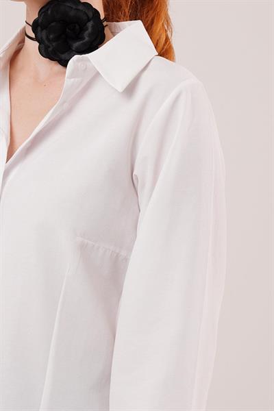 Ön Dikiş Detaylı Beyaz Gömlek
