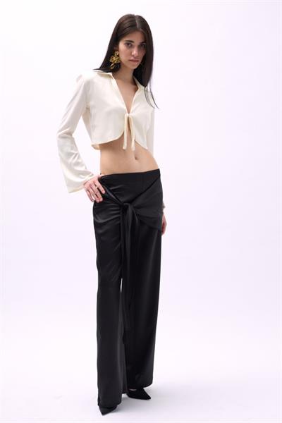 Önden Bağlamalı Saten Pantolon