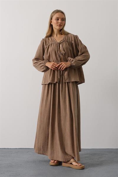 Önü Bağlamalı Etekli Takım - Toprak