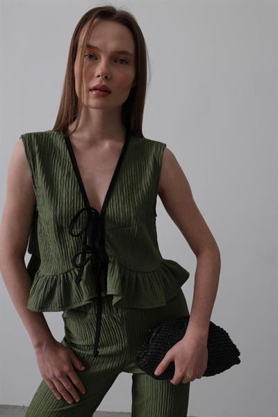 Önü Bağlamalı Volanlı Örme Takım - Haki