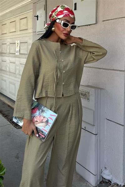 Önü İnce Kordon Detaylı Ve Double Paça Pantolonlu Takım 10180