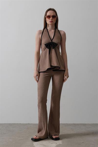 Önü Kelebekli Örme Takım - Vizon