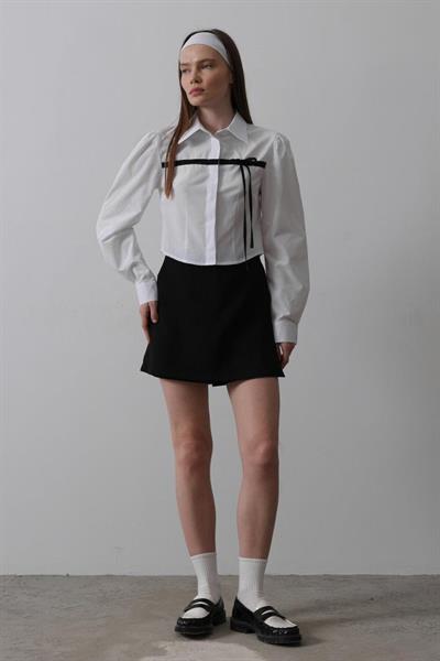 Önü Kontrast Fiyonklu Gömlek - Beyaz