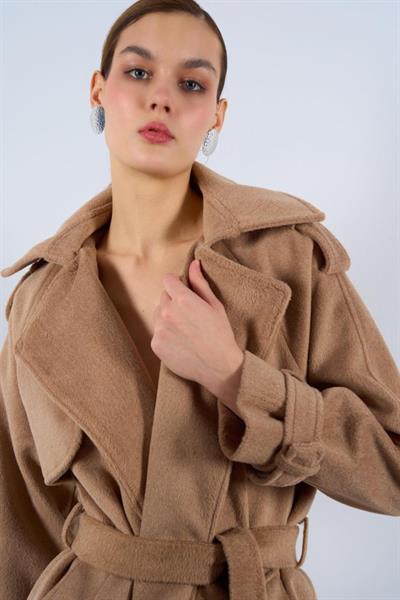 Önü Robalı Kaşe Kaban - Bej