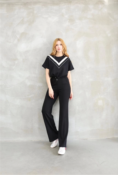 Osy Modal Yumuşak Dokulu Kumaş Bisiklet Yaka Parçalı Detaylı Kısa Kollu Takım - Siyah
