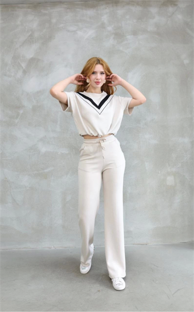 Osy Modal Yumuşak Dokulu Kumaş Bisiklet Yaka Parçalı Detaylı Kısa Kollu Takım - Beyaz