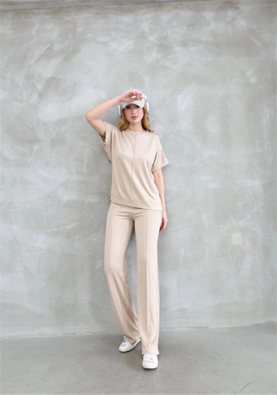 Osy Modal Yumuşak Dokulu Kumaş Bisiklet Yaka Kısa Kollu Takım - Bej