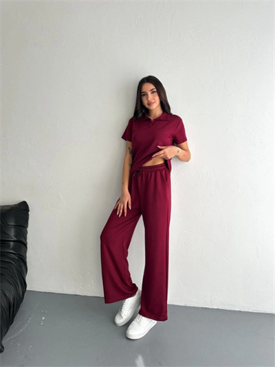 Osy Modal Yumuşak Dokulu Kumaş Kısa Kollu Yakalı T-shirt Pantalon Ikili Takım- Bordo