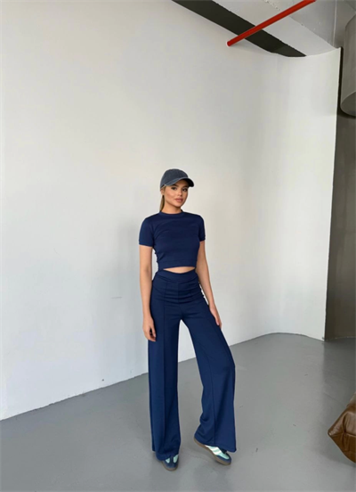 Osy Modal Yumuşak Dokulu Kumaş Kısa Kollu Crop Rahat Pantalon Ikili Takım - Lacivert