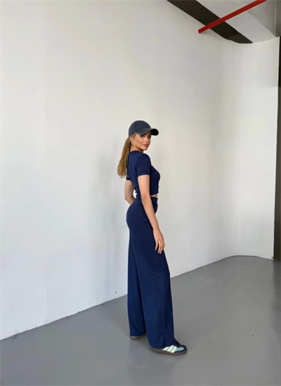 Osy Modal Yumuşak Dokulu Kumaş Kısa Kollu Crop Rahat Pantalon Ikili Takım - Lacivert