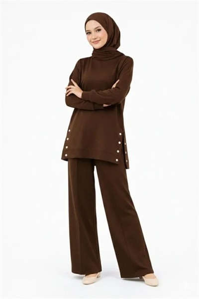 Osy Modal Yumuşak Dokulu Kumaş Modern Tesettür Takım Yandan Metal Çıtçıtlı Uzun Tunik Pantolon Set Salaş Kalıp - Kahverengi