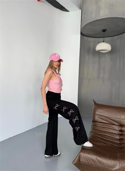 Osy Modal Yumuşak Dokulu Kumaş Nakış Işlemeli Rahat Bol Paça Eşofman Pantalon - Siyah