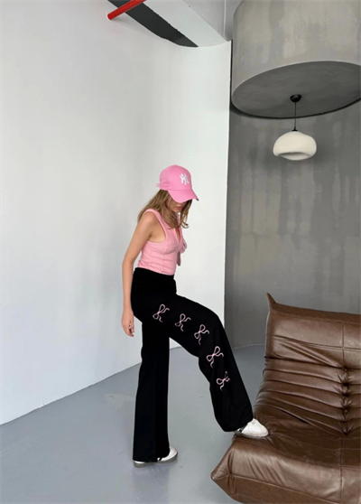 Osy Modal Yumuşak Dokulu Kumaş Nakış Işlemeli Rahat Bol Paça Eşofman Pantalon - Siyah