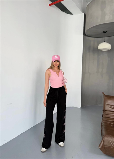 Osy Modal Yumuşak Dokulu Kumaş Nakış Işlemeli Rahat Bol Paça Eşofman Pantalon - Siyah