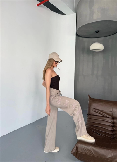 Osy Modal Yumuşak Dokulu Kumaş Nakış Işlemeli Rahat Bol Paça Eşofman Pantalon - Bej