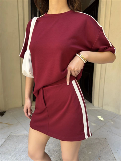 Osy Modal Yumuşak Dokulu Kumaş Parçalı Bisiklet Yaka T-shirt Mini Şortlu Etek İkili Takım -Bordo