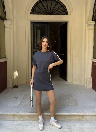 Osy Modal Yumuşak Dokulu Kumaş Parçalı Bisiklet Yaka T-shirt Mini Şortlu Etek İkili Takım - Füme