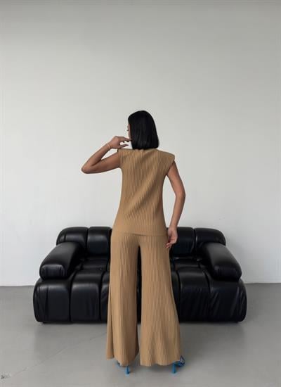 PAMELA VATKALI TAKIM