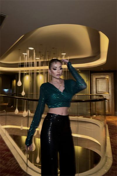 PULLU CROP KRUVAZE BLUZ - Zümrüt