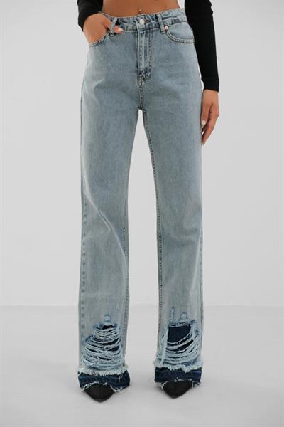 Paçası Yırtık Jean