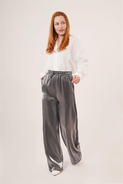 Parlak Görünümlü Cepli Antrasit Bol Paça Pantolon