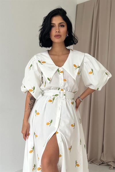 Pembe Yakası Çiçek Motifli Kemerli Elbise