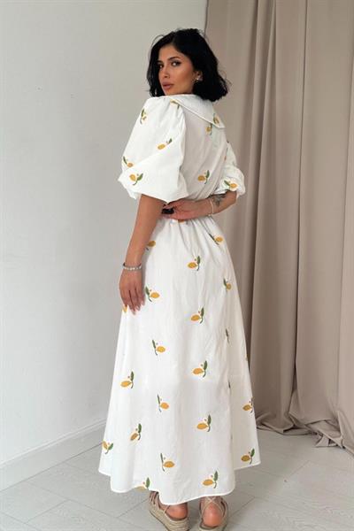 Pembe Yakası Çiçek Motifli Kemerli Elbise