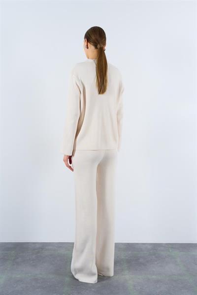 Polo Yakası Katlamalı Takım - Krem