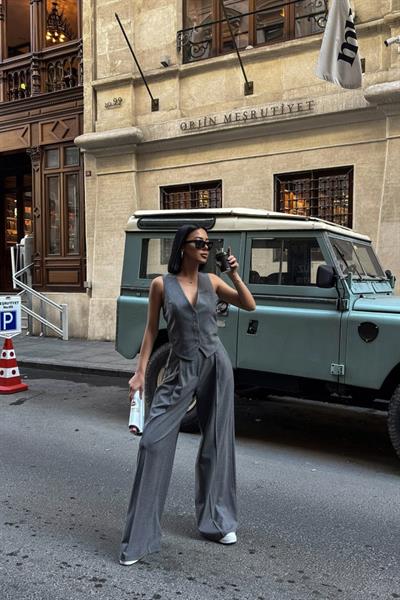 Poly Viscon Sirti Çapraz Geçi̇şli̇ Cepken Pantolon Takim