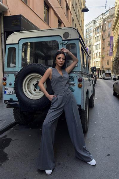 Poly Viscon Sirti Çapraz Geçi̇şli̇ Cepken Pantolon Takim